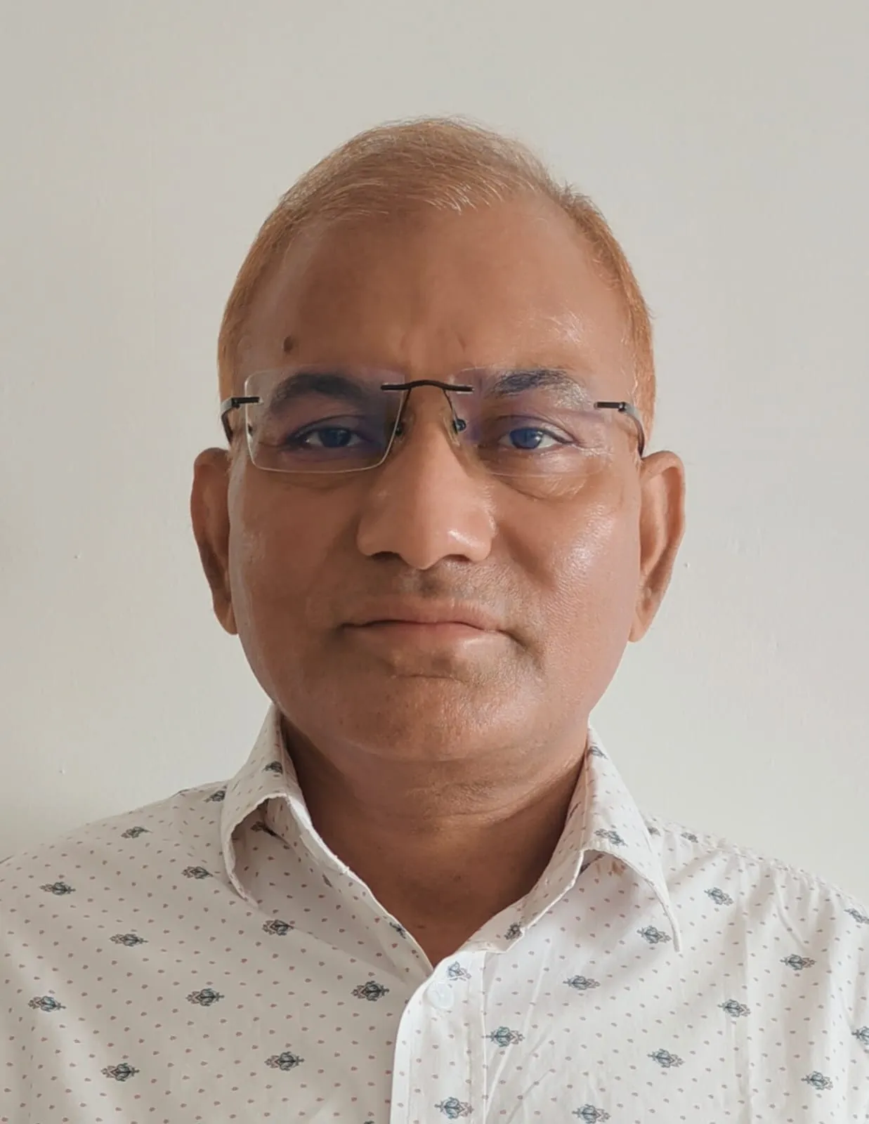 Raj kumar Sharma, Managing Director · Awesearcher